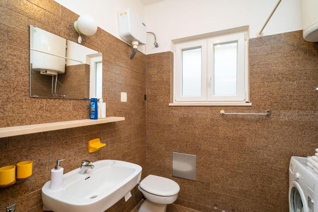 Apartments Villa Ivka Дубровник Екстериор снимка